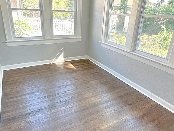 5th image of 5509 Woodland Ave