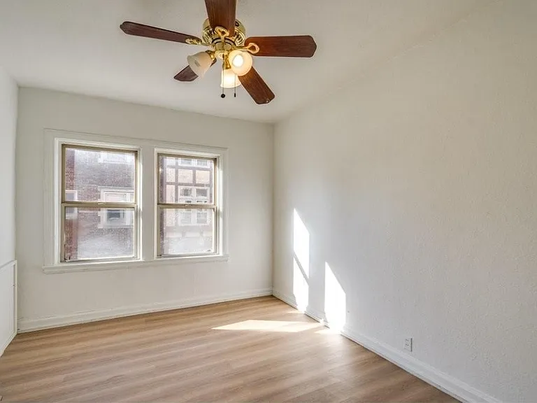2848 S Moreland Blvd #10 — Photo 9