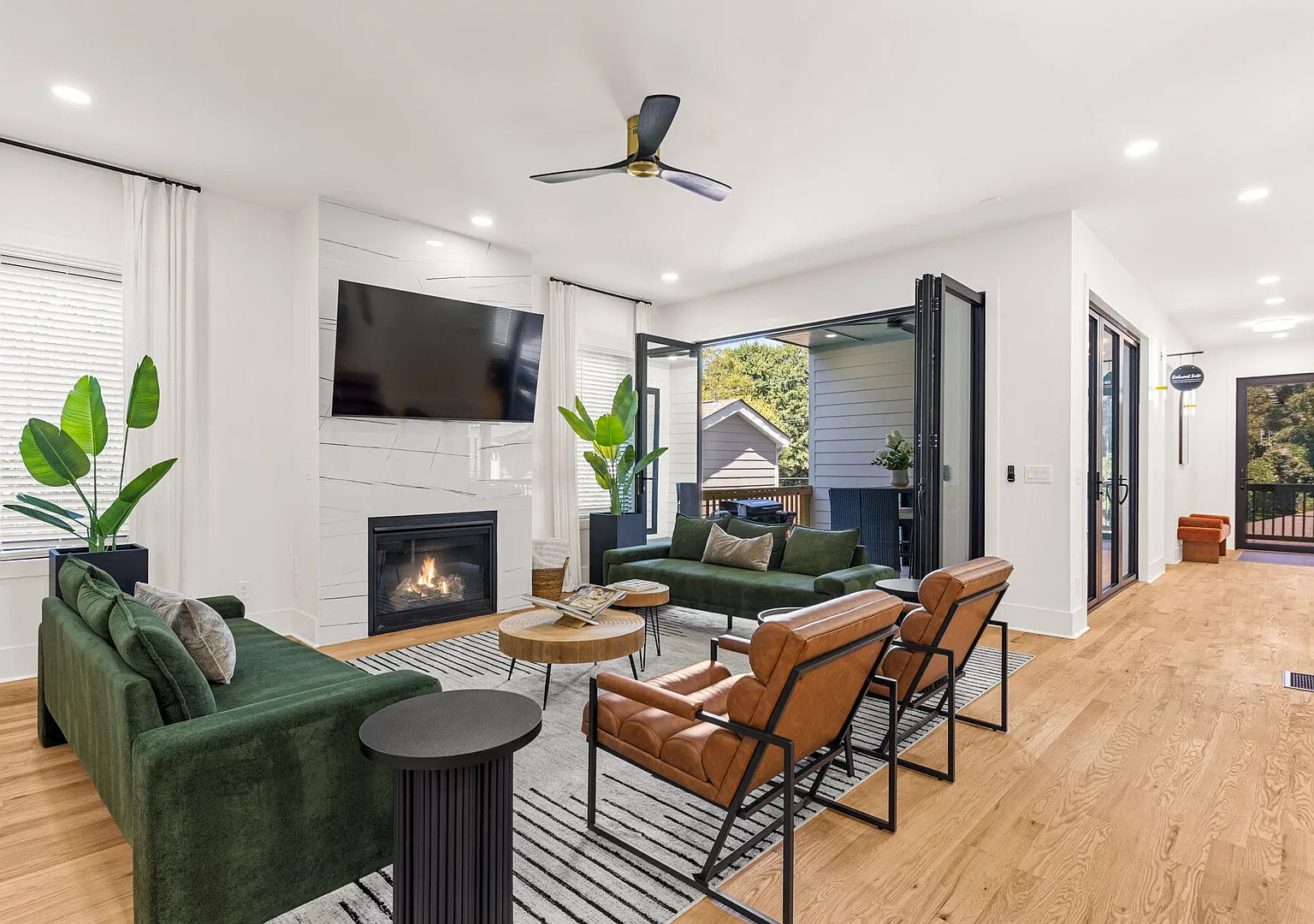 The Vaughn Residence — Photo 1