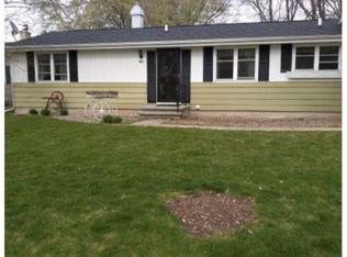 880 Greenfield Trl, Oshkosh, WI 54904