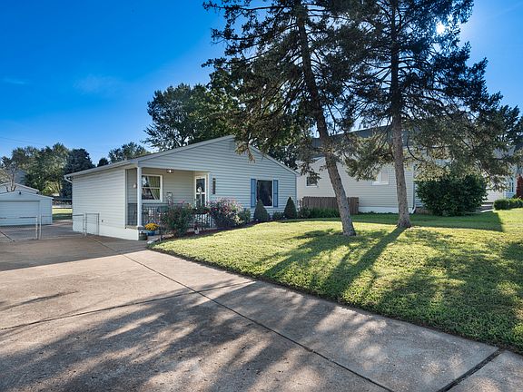 2nd image of 6562 Bradley Ave