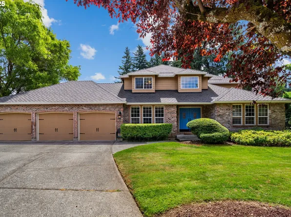 8615 NE 69th St, Vancouver, WA 98662