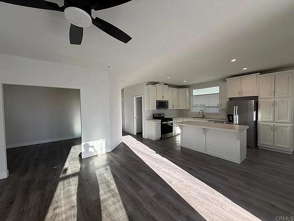 5th image of 1499 Old Mountain Ave Space 15