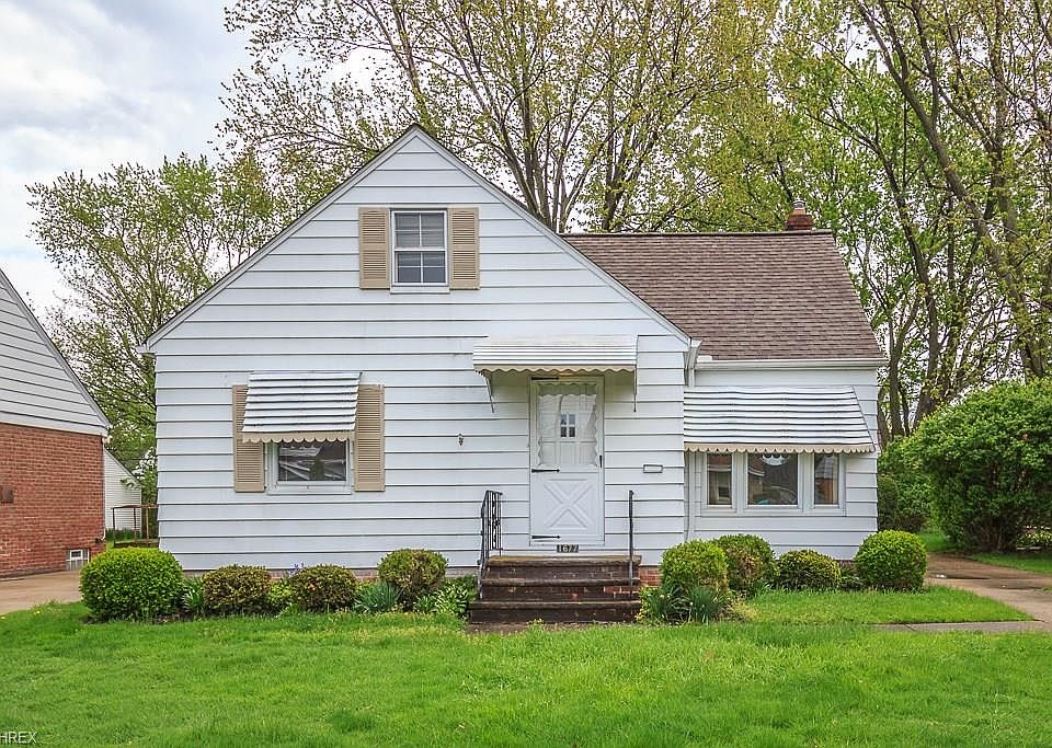 1st image of 1677 Temple Ave