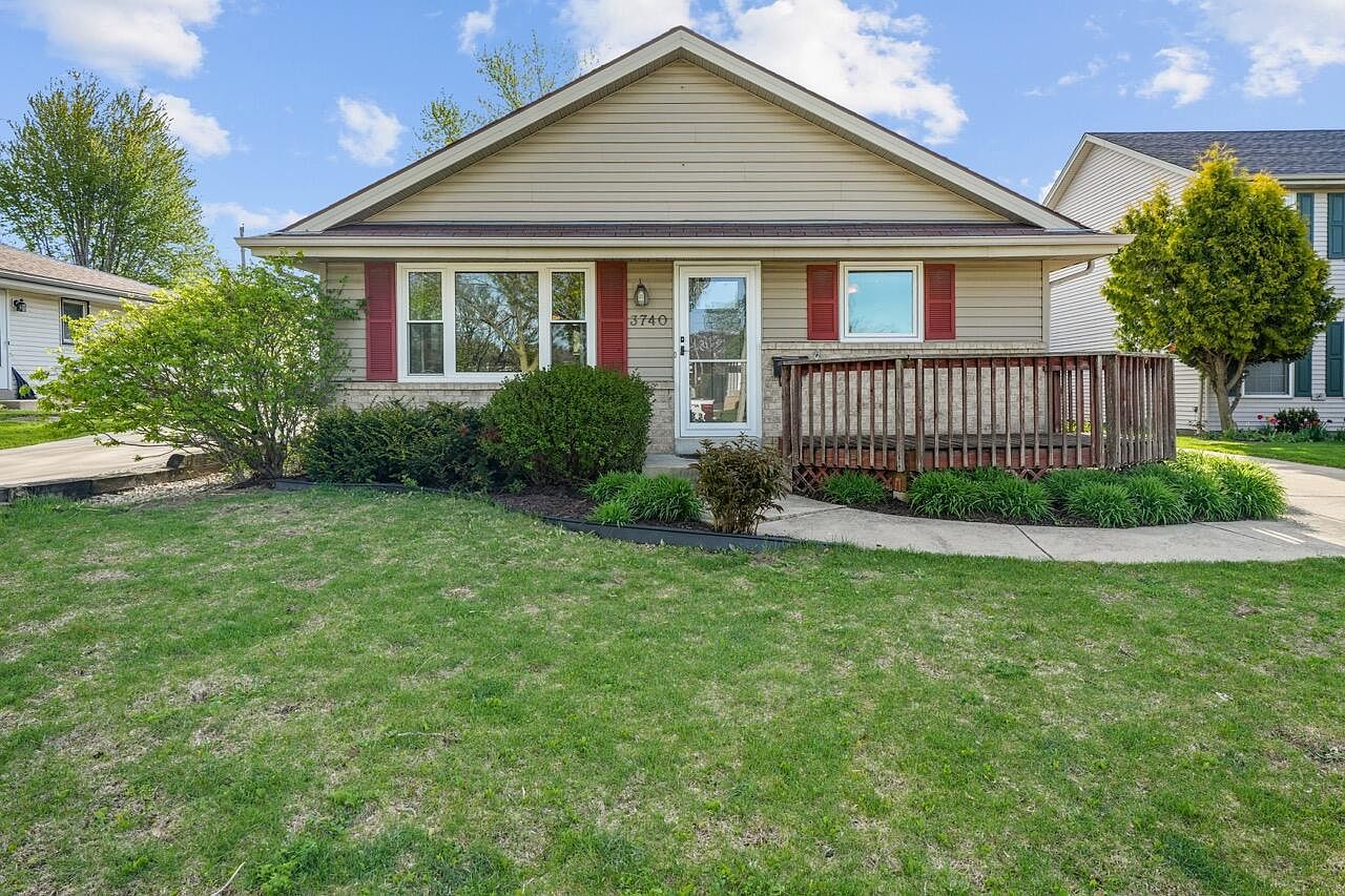 3740 S 94th STREET, Milwaukee, WI 53228 | Zillow