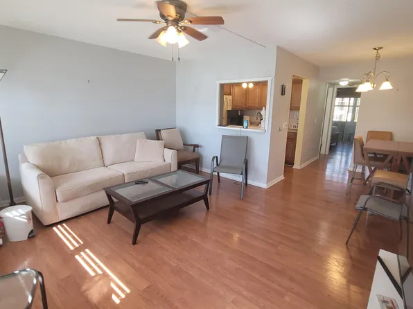 148 Cambridge G, West Palm Beach, FL 33417