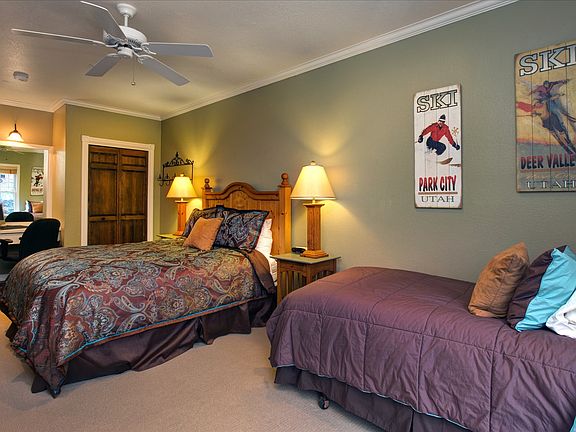 4th image of 693 Main St #A-2d