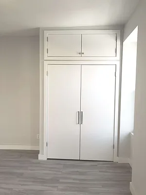 Rented by Realty 2000 Associates Ltd | media 3