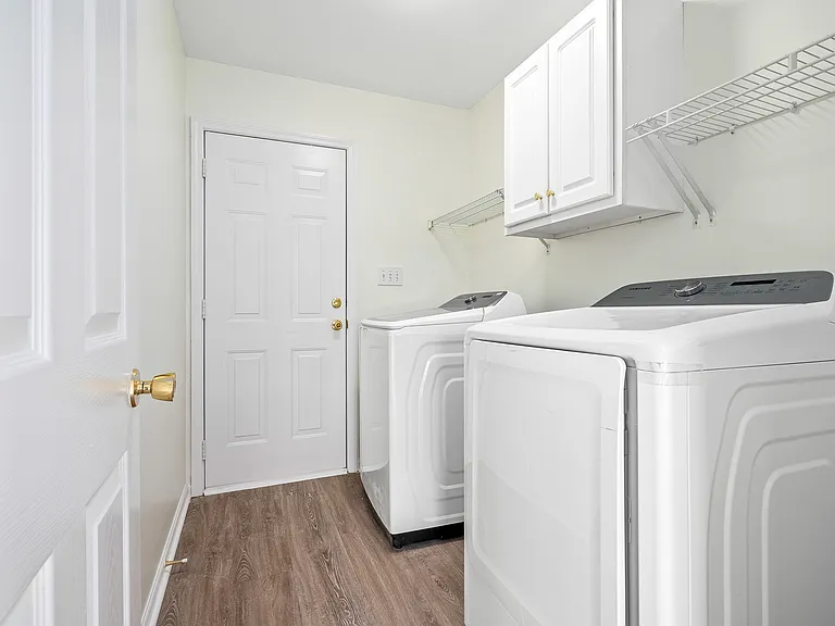 2187 Herndon St — Photo 19