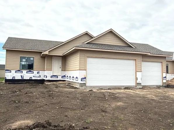 5031 N Toben Ct, Wichita, KS 67226