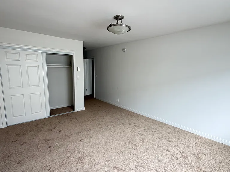 6637 Springpark Ave #6 — Photo 18