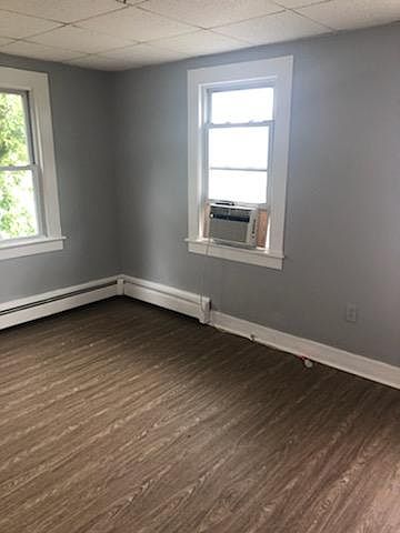 1st image of 479 S Ocean Ave