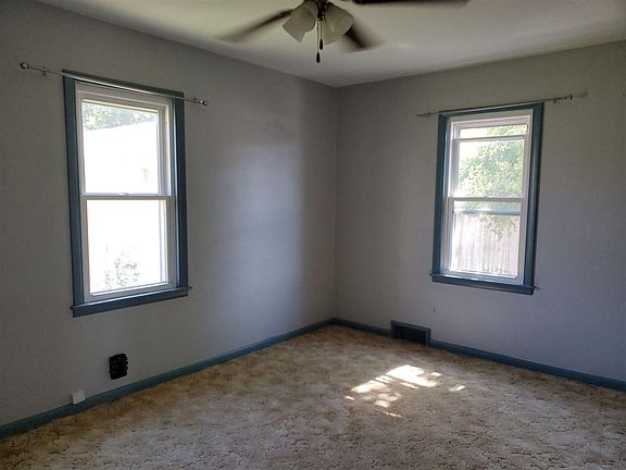 5th image of 1714 1st Ave