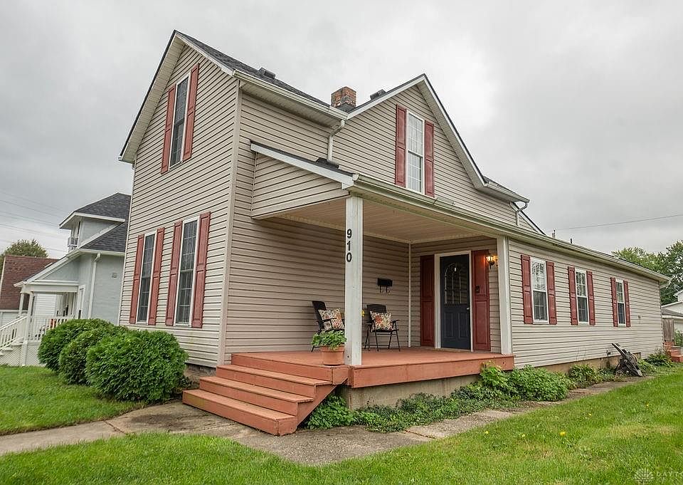 1st image of 910 McKaig Ave