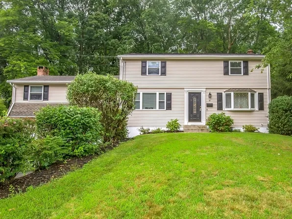 10 Belinda Ln, Enfield, CT 06082