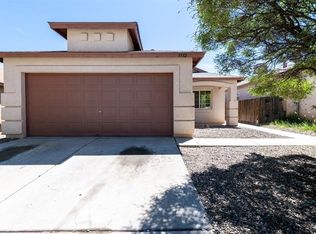 5932 Andromeda Ave NW, Albuquerque, NM 87114