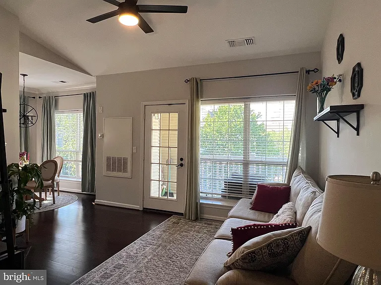 4551 Strutfield Ln #4402 — Photo 5