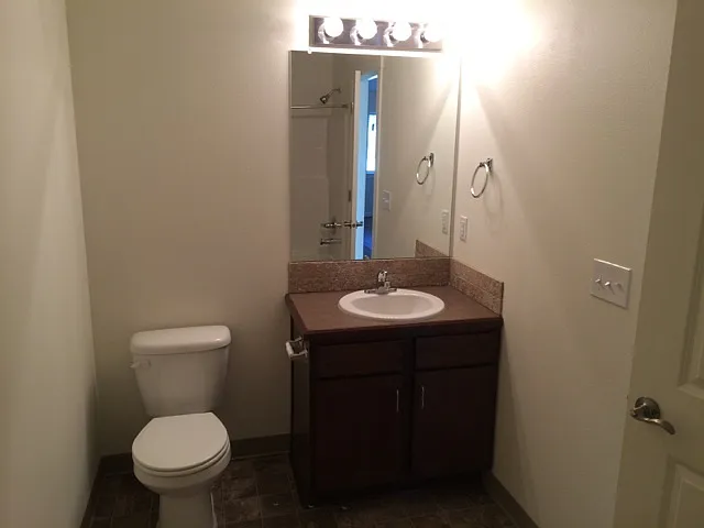 1017 SE 12th Ave — Photo 22