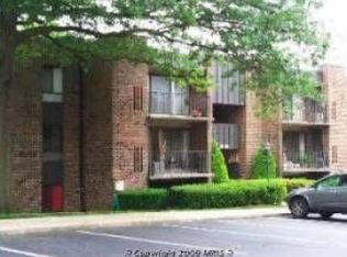 7807 Dassett Ct APT 204, Annandale, VA 22003