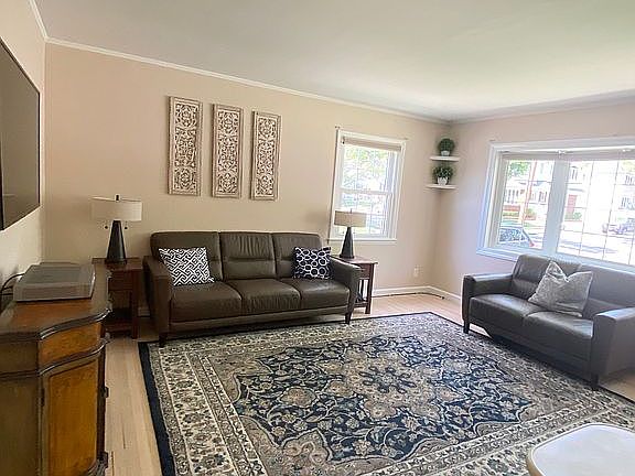 3rd image of 30 Allison Ave