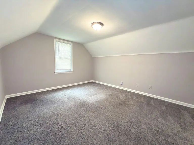 1708 Hunt Rd — Photo 14