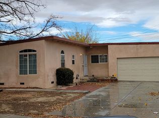 857 W Holguin St, Lancaster, CA 93534