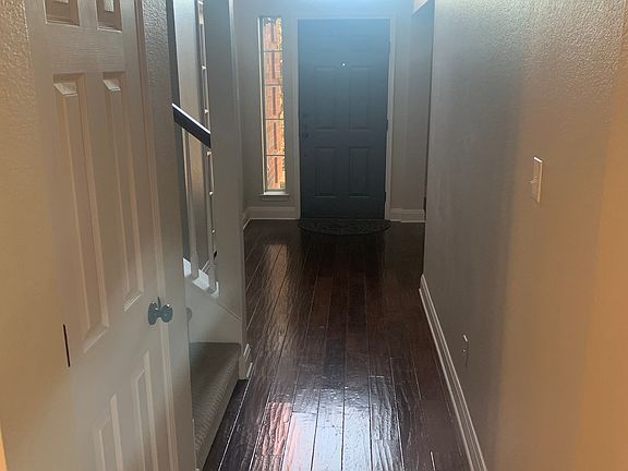 5th image of 100 Dublin Cir