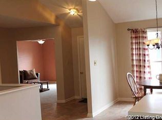 7118 Field Ridge Ct, Louisville, KY 40291