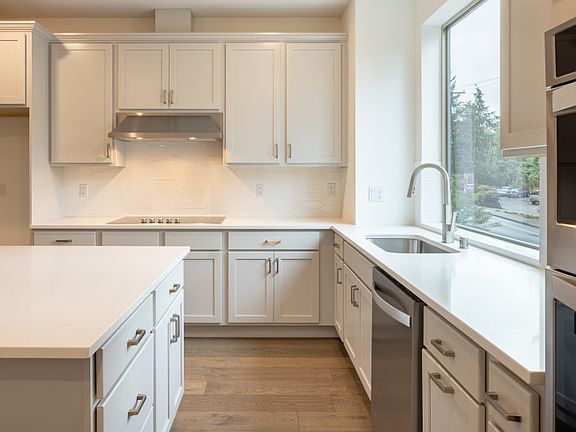 Gourmet Kitchen