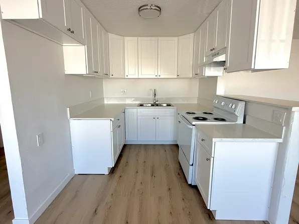 6829 Hinds Ave #1, North Hollywood, CA 91605