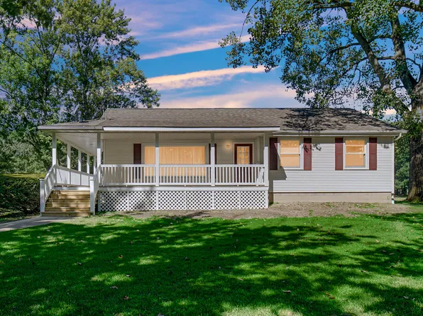 12710 Magoun St, Cedar Lake, IN 46303