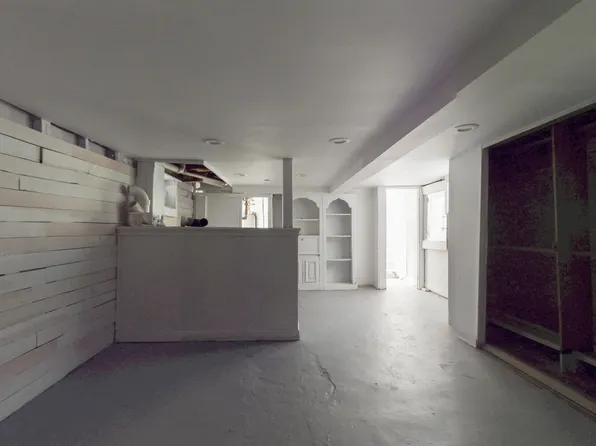 72-04 Manse Street image 18 of 20