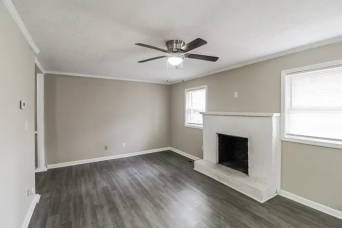218 Hillcrest Dr — Photo 6