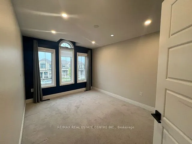 1230 Trudeau Dr — Photo 23