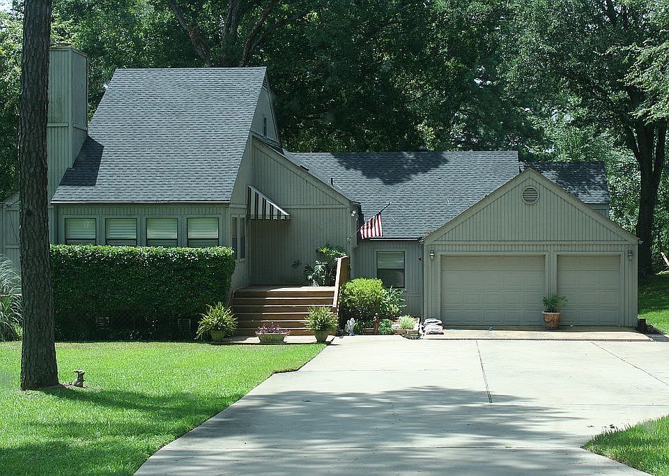 Front Road side