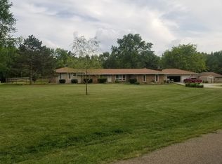 21135 E 1750 North Rd, Towanda, IL 61776