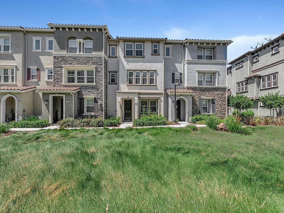 1st image of 17988 Navarra Ln