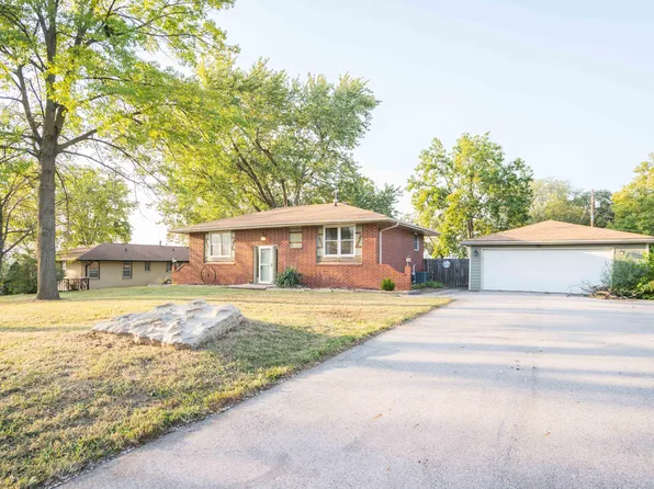 109 Maple St, De Soto, IA 50069