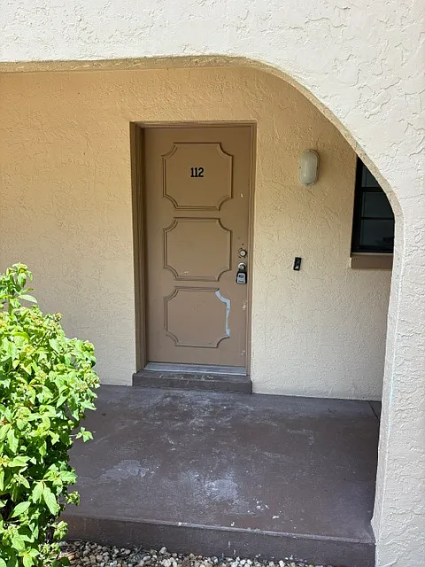 1 bed, 882 sqft, $1,100 — Photo 4