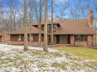 18313 Shiloh Hill Rd, Chesterfield, MO 63005