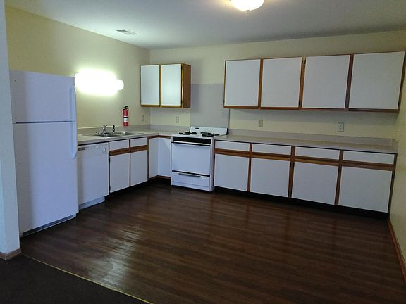 4th image of 2837 Silent Wood Trl APT 3