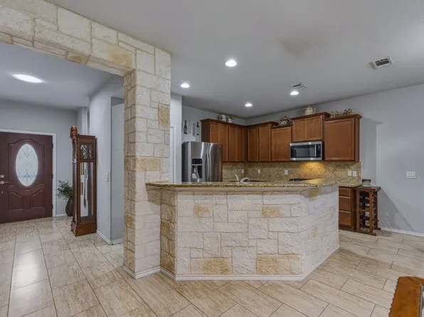 2204 Cane Hill Dr, Frisco, TX 75034