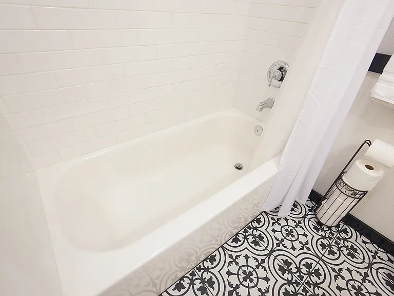 4062 Cherokee Ave — Photo 17