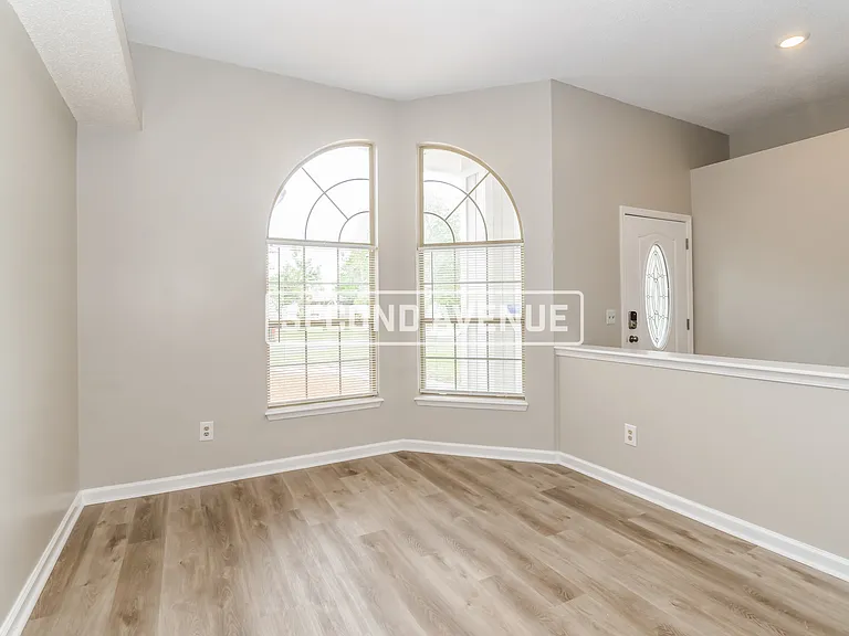 8544 Echoridge Ct — Photo 8