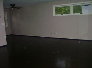 36 Mahnke Rd, Decatur, IL 62526