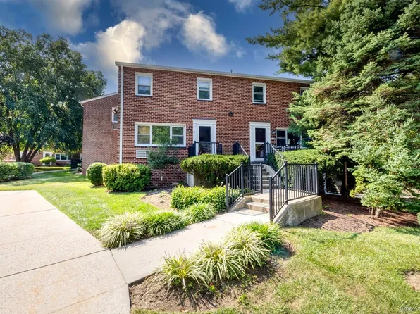4 Charter Circle #4, Ossining, NY 10562