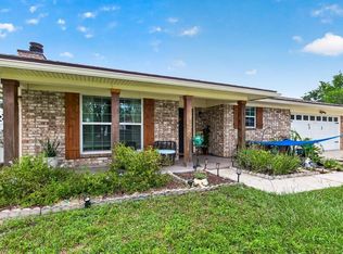 8957 Winrock Dr N, Jacksonville, FL 32216