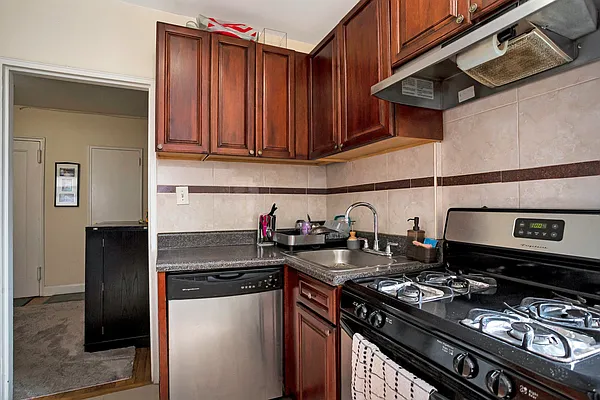Sold by Douglas Elliman | media 13