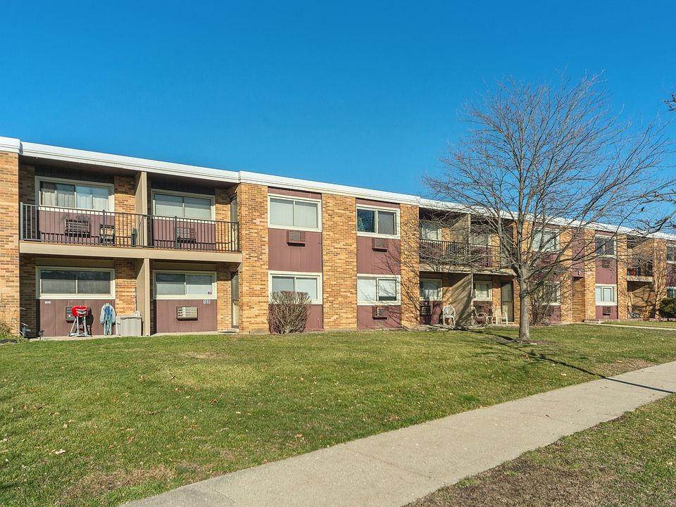 1st image of 120 Collen Ct Unit 109