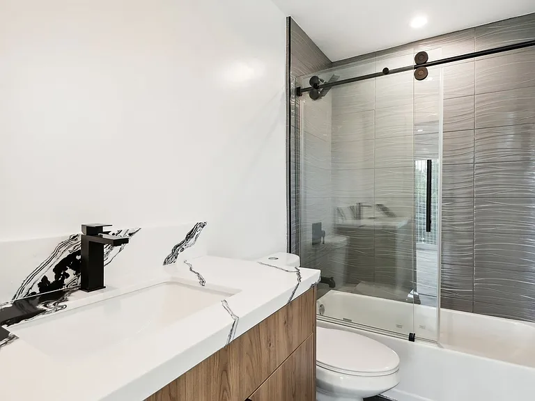 4512 Saint Elmo Dr — Photo 32